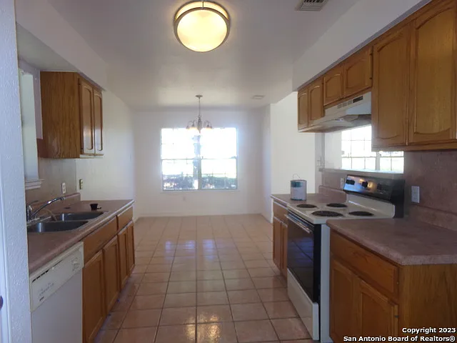 10340 Fowler Rd — Photo 19