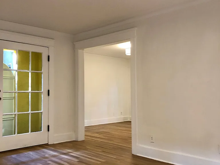 2046 N Highland Ave #2046 — Photo 16