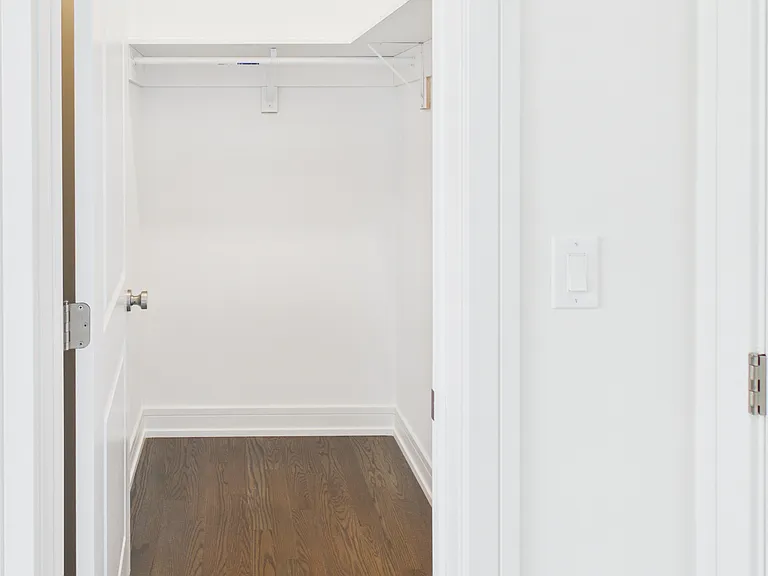 4055 S Prairie Ave #3 — Photo 25