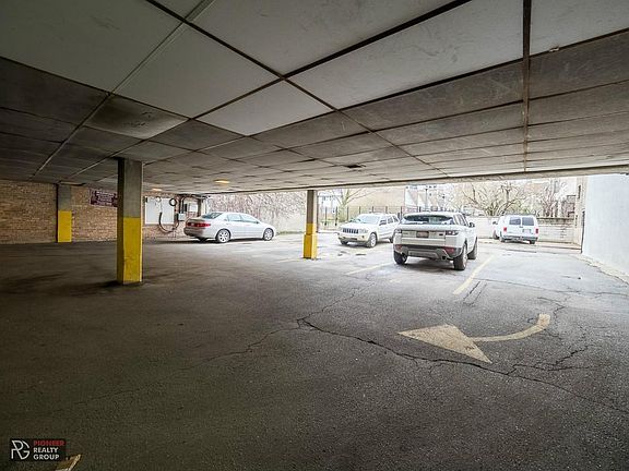 2nd image of 1446 N Dearborn St #1446A2