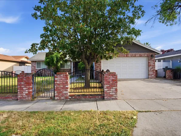 1436 Montclair Dr, Modesto, CA 95350