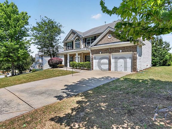 2nd image of 307 Allegrini Dr