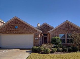 9832 Brazoria Trl, Fort Worth, TX 76126