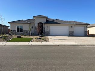 4667 W 2820 S, Hurricane, UT 84737