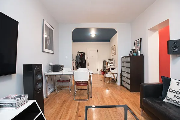 Rented by Emor Management Inc. | media 16