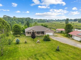 2919 Larimore Rd, Mount Vernon, OH 43050