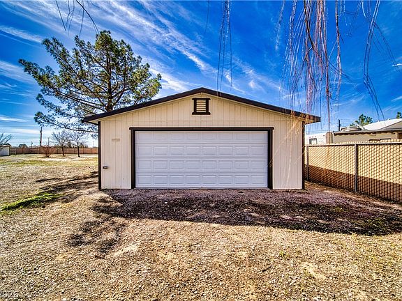 4th image of 2081 Gally Rd