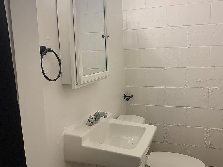 1411 E Sherman Ave #2 — Photo 7
