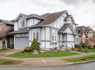 18759 66th Ave, Surrey, BC V3S0T1