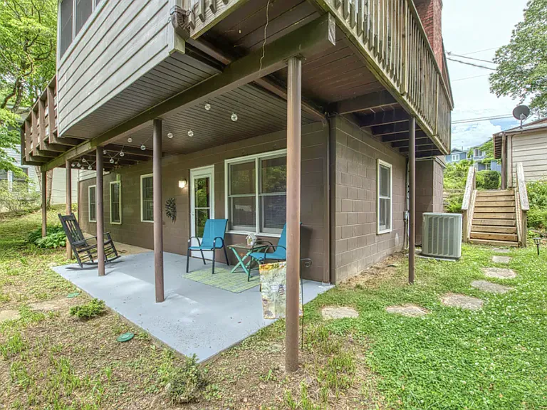 183 White Dogwood Ln — Photo 1