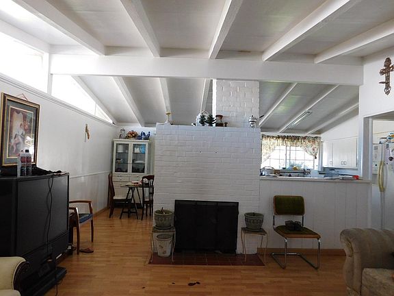 2nd image of 1273 Torrance Ave