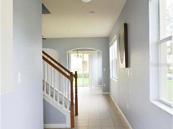 3rd image of 3216 Holderness Dr