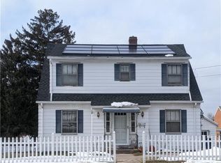 17 Maple St, Vernon, CT 06066