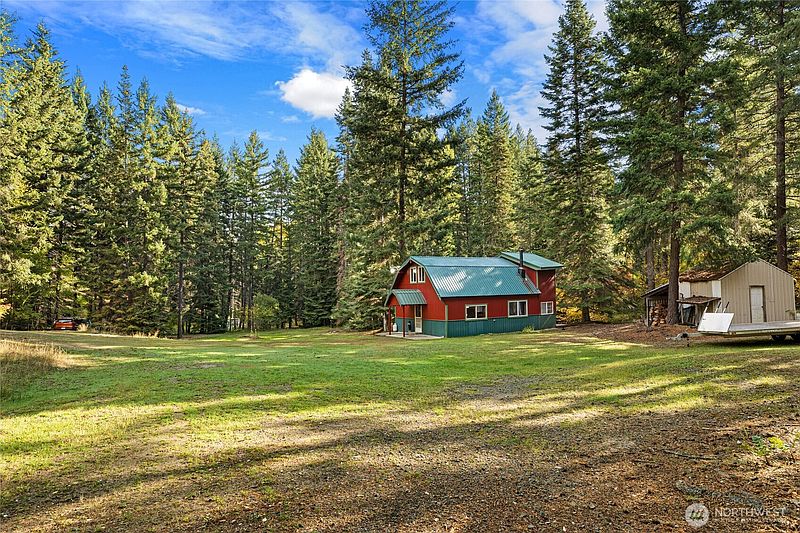 4th image of 1270 South Cle Elum Ridge Road