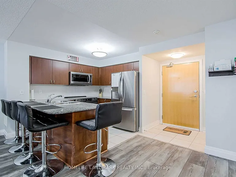 55 S Town Centre Blvd #209 — Photo 6
