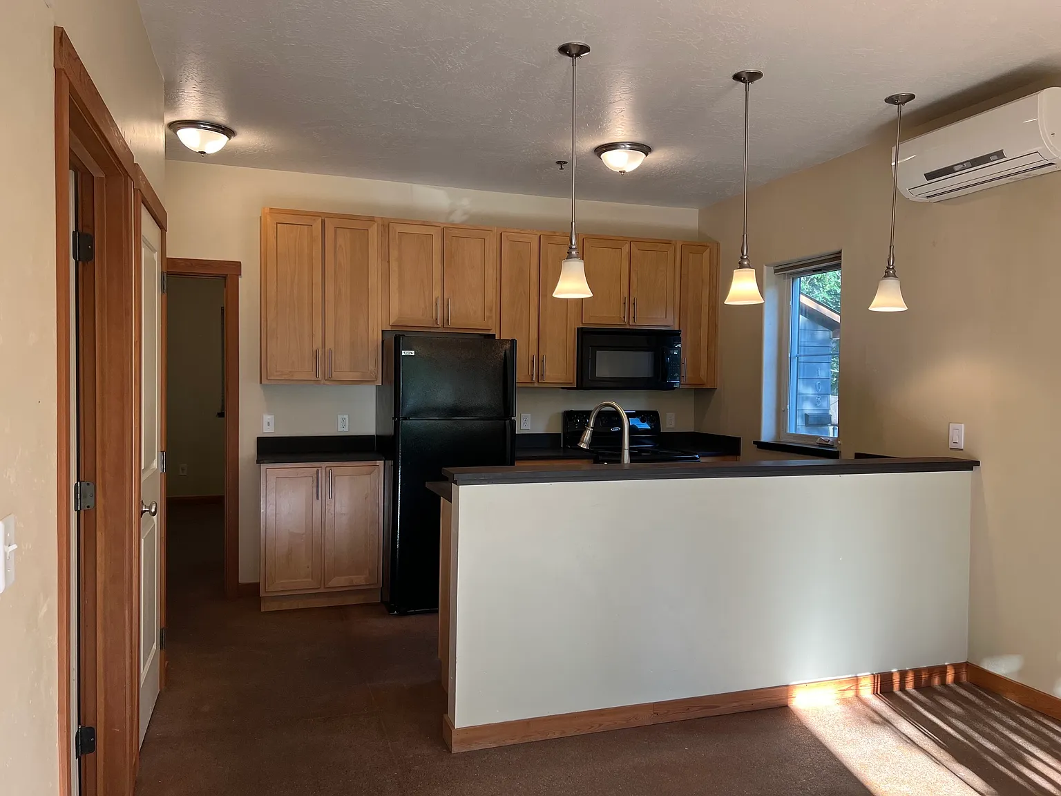 105 Inez Street A/#10 - A — Photo 2