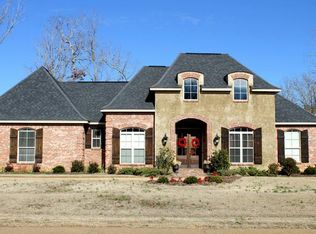 9 Wigeon Ln, Raymond, MS 39154