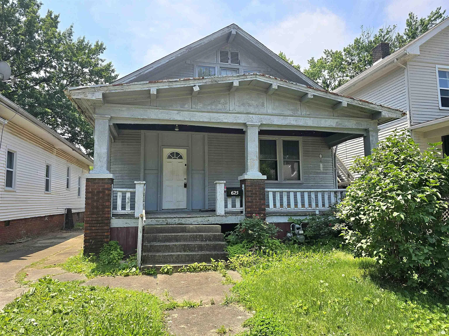 625 Madison Ave photo 1