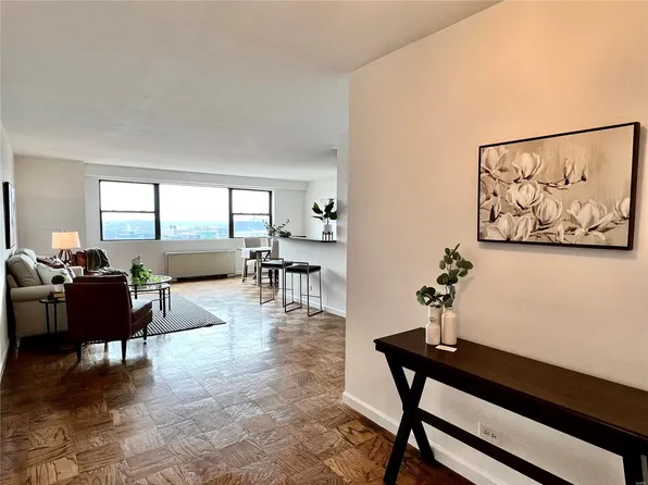 4466 W Pine Blvd APT 23G, Saint Louis, MO 63108