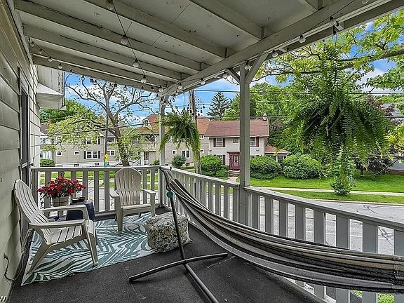 5th image of 1545 Elmwood Ave #A