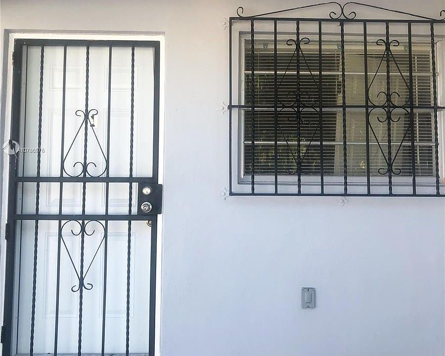 1st image of 430 NW 32nd Pl #2