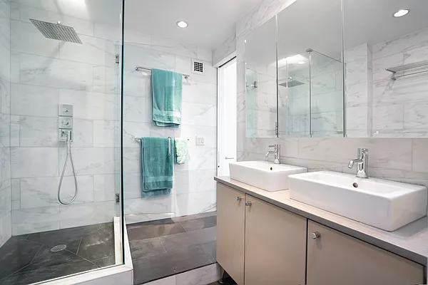 Rented by Keller Williams NYC | media 9