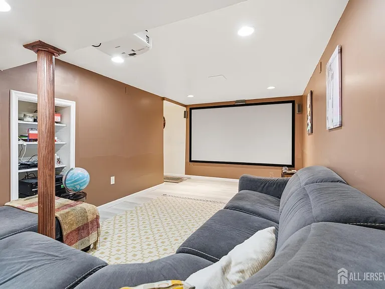 26 Alexis Ln — Photo 31