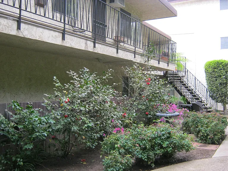 616 Prospect Ave #8 — Photo 9
