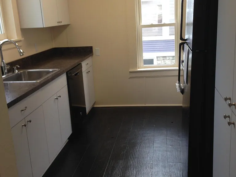 829 S Center St — Photo 12