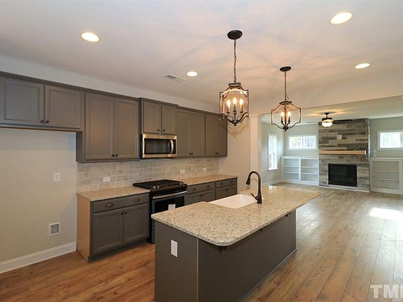 4th image of 202 Glamorgan Dr #31