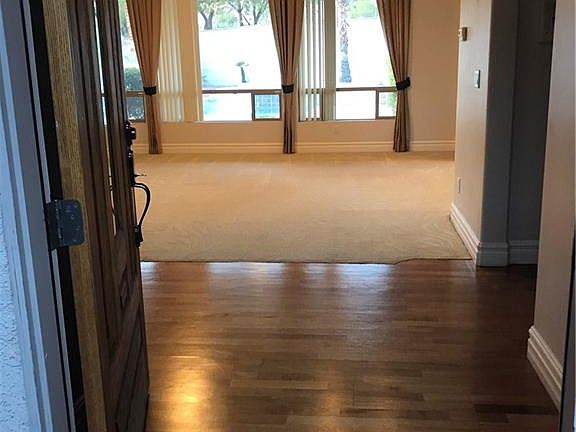 4th image of 10796 Arundel Ave