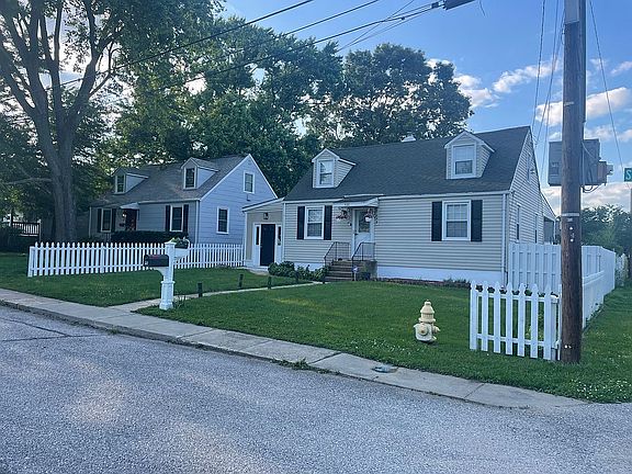 2nd image of 300 Shipley Ave