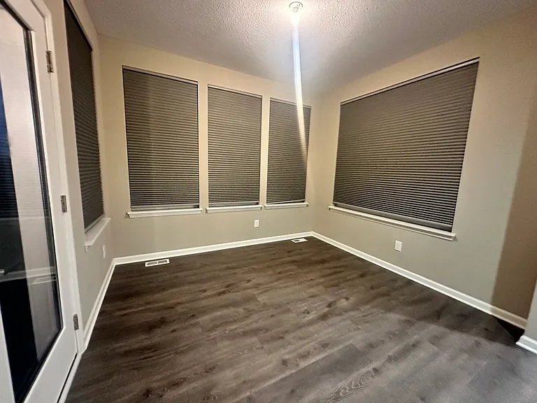 9876 Ambrose Rd — Photo 27