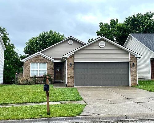 132 Pickett Ln Photo 1