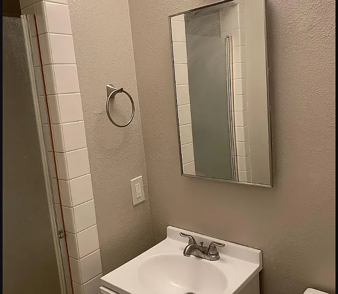 234 E Maple St #A — Photo 5