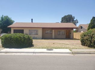 1737 Buena Vista Ct, Alamogordo, NM 88310
