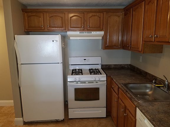 2nd image of 21 Anderson Ave #11280667