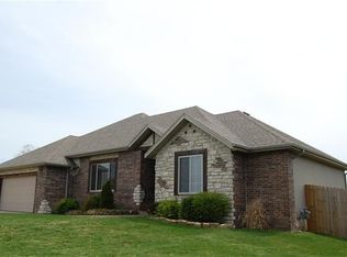 1920 E Latana Dr, Ozark, MO 65721