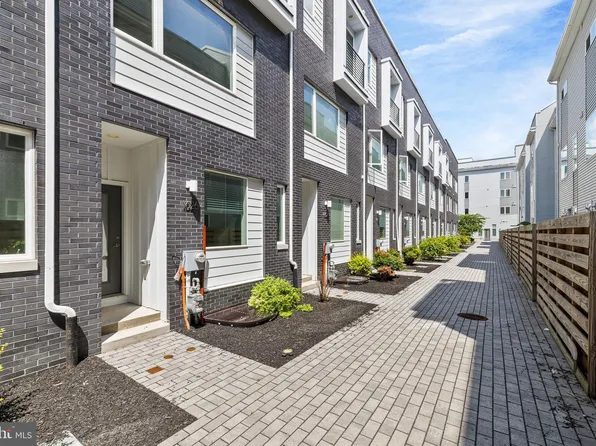 1626 N 5th Ct Unit 22, Philadelphia, PA 19122