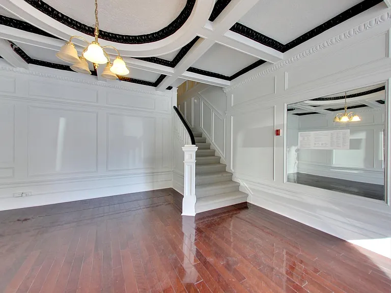 1111 Jones St #5 — Photo 13