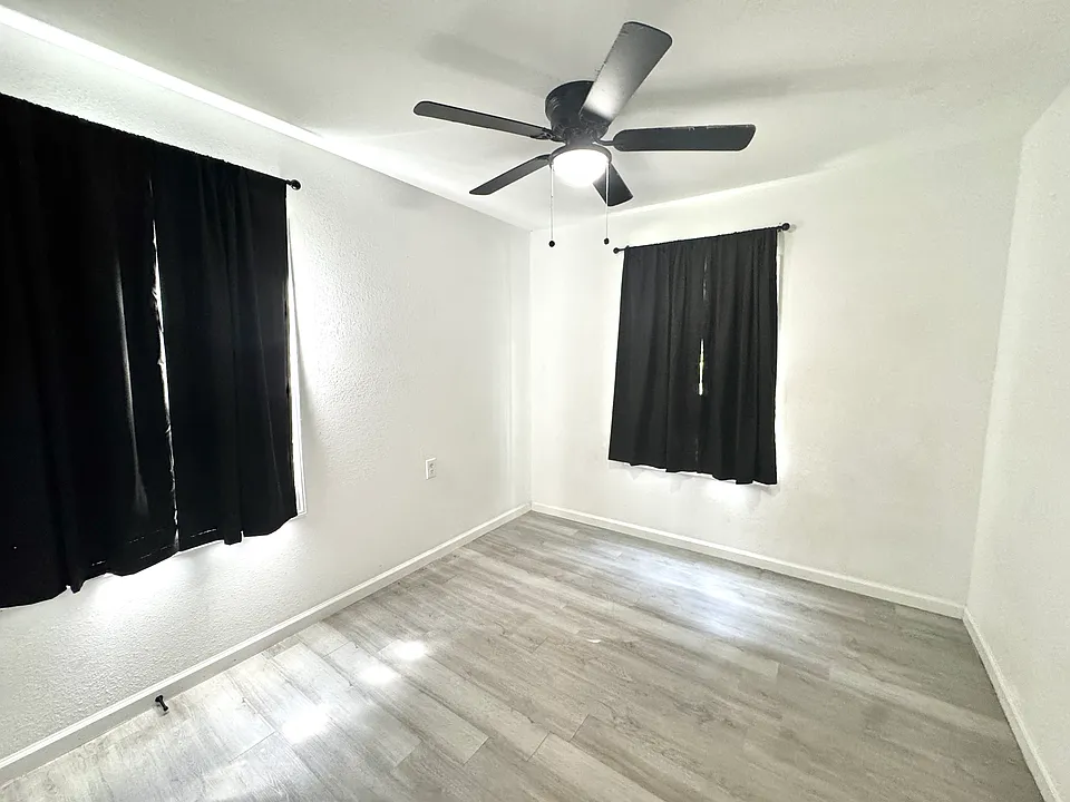 1701 Ottawa Dr