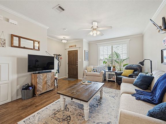 3rd image of 1000 Spring Loop APT 2003