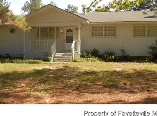 98 Doby Rd, Saint Pauls, NC 28384