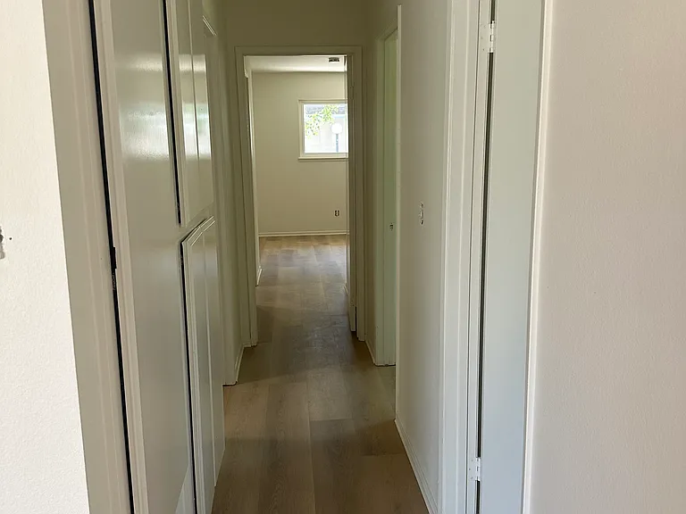 453 Baja Ct — Photo 9
