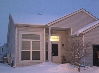 1760 Autumn Woods Ln, Romeoville, IL 60446