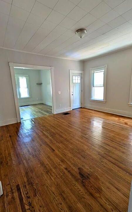 1st image of 227 Hamilton St