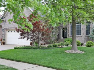11307 Valley Cove Cir, Louisville, KY 40291