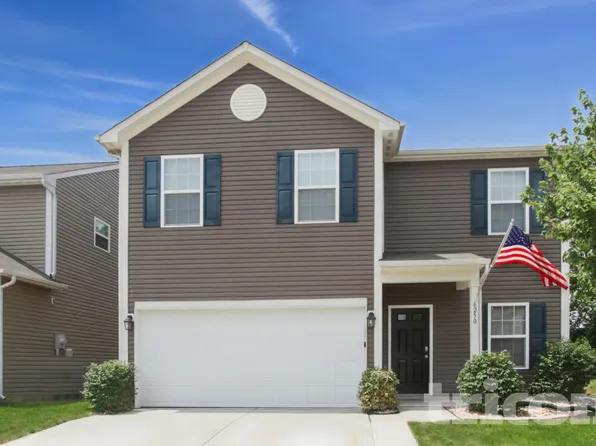 6250 Emerald Field Way, Indianapolis, IN 46221