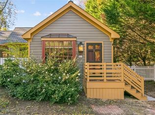 106 Main St, Yorktown, VA 23690