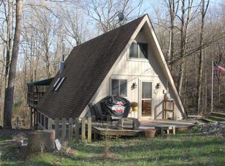 1108 Fox Ct, Sugar Grove, OH